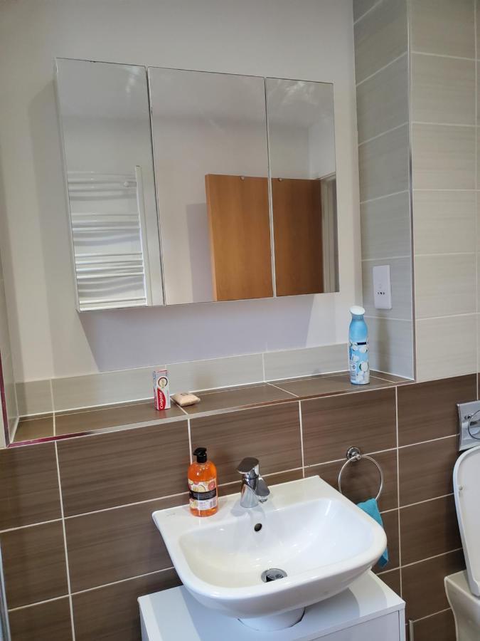 Beautiful & Elegant 2 Bed Room House Manchester Exterior foto