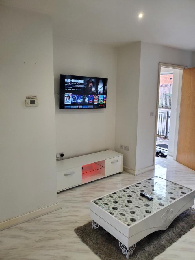 Beautiful & Elegant 2 Bed Room House Manchester Exterior foto