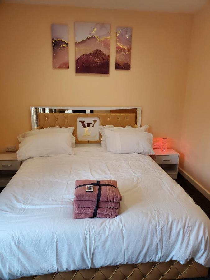 Beautiful & Elegant 2 Bed Room House Manchester Exterior foto